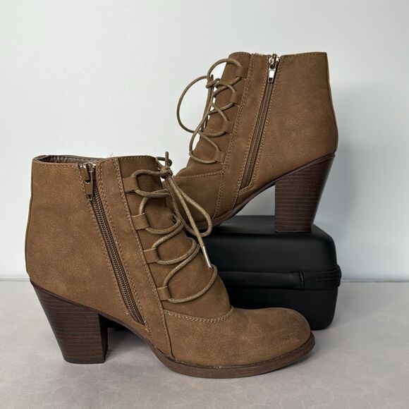 Pierre Dumas Tan Lace-Up Ankle Booties Size 8 - Picture 2 of 6